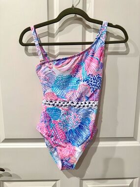 NWT Lilly Pulitzer Tarly One-Piece Swimsuit in multi roar of the seas, size 0.